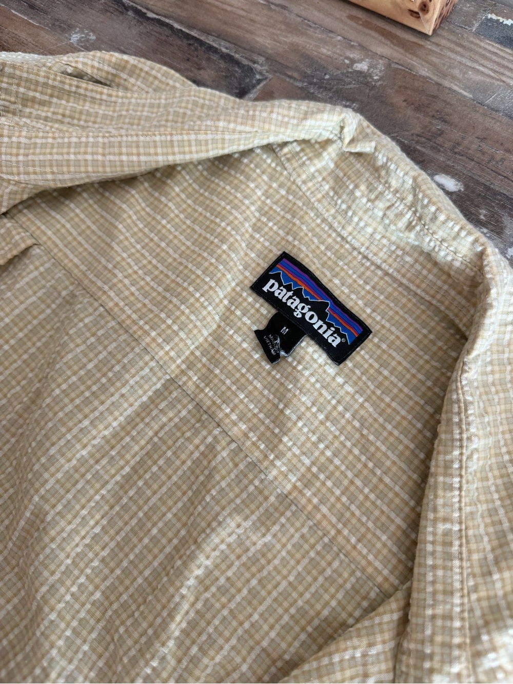 Patagonia Yellow Beige Plaid Casual Button-Down Shirt